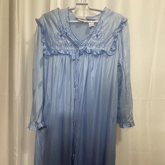 DREAM AWAY 2 PIECE NYLON GOWN AND ROBE SIZE MEDIUM - Picture 1 of 9
